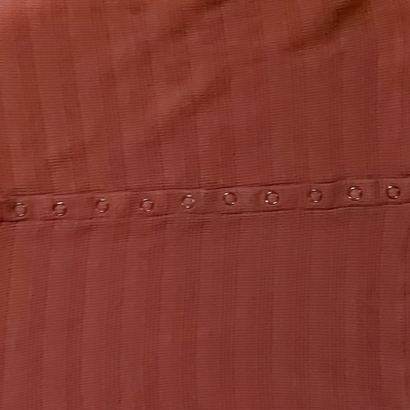 American Eagle Crop Top - Picture 3 of 3